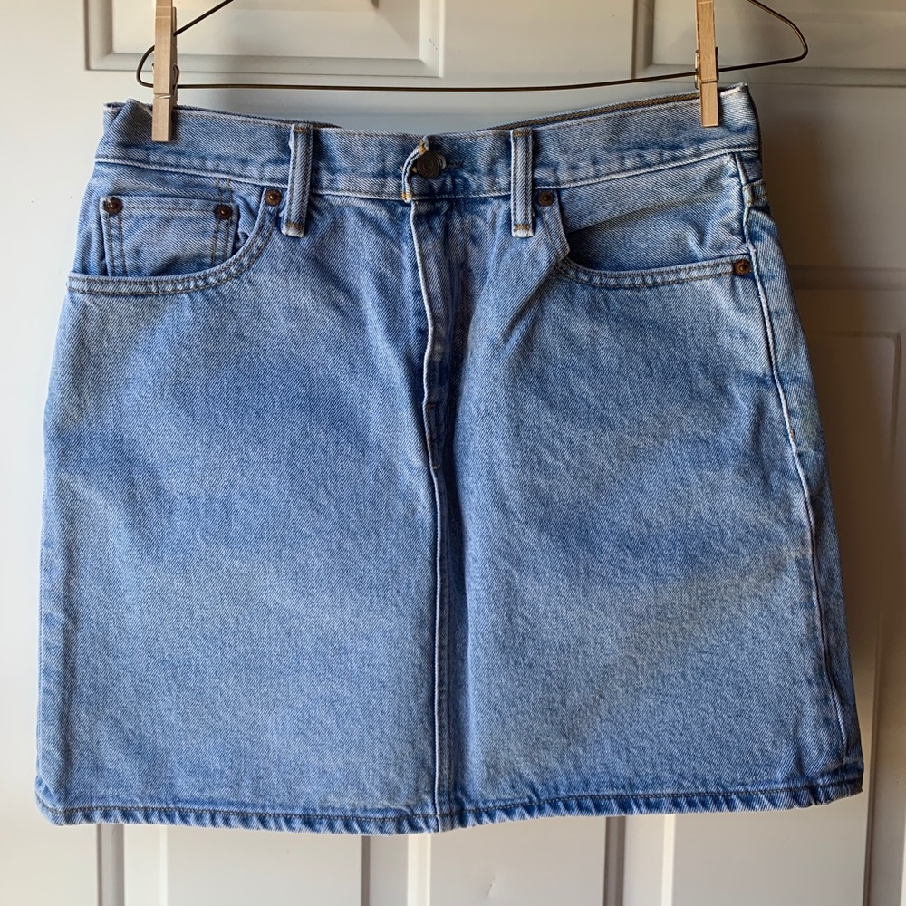 Levi’s Denim Mini Skirt